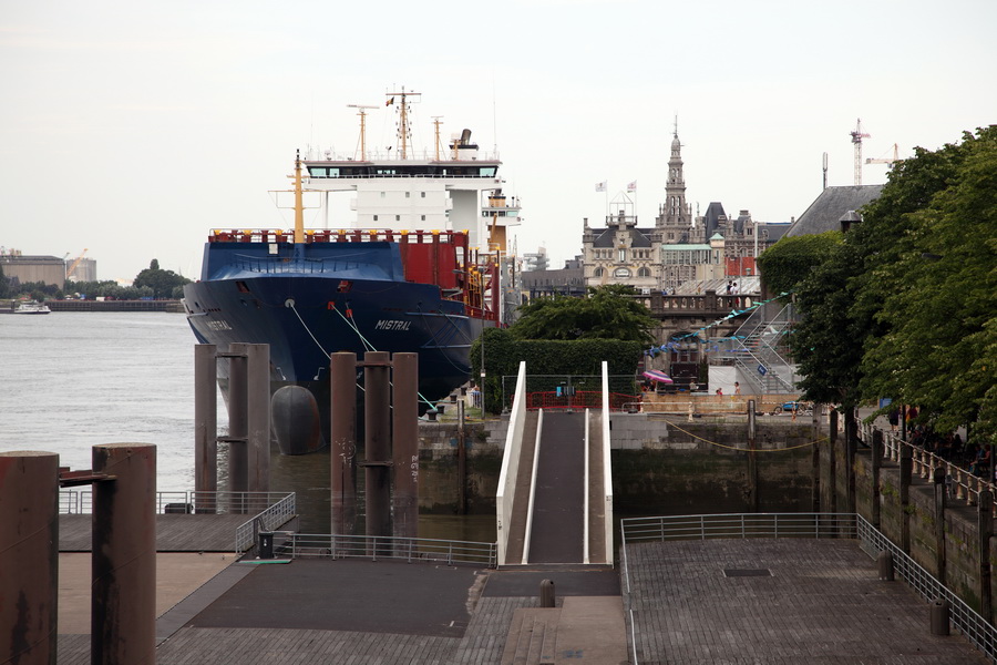gand 09